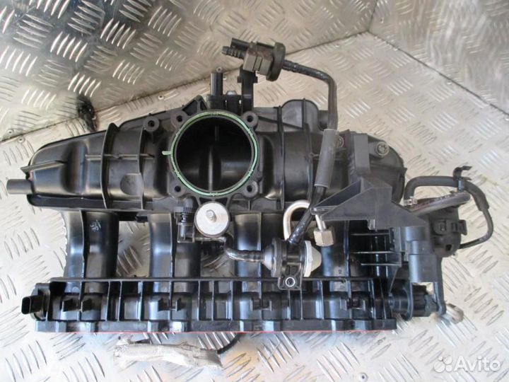 Коллектор впускной Tiguan/ Тигуан 2,0л TSI бензин