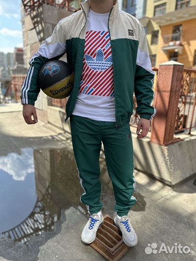 Спортивный костюм Adidas