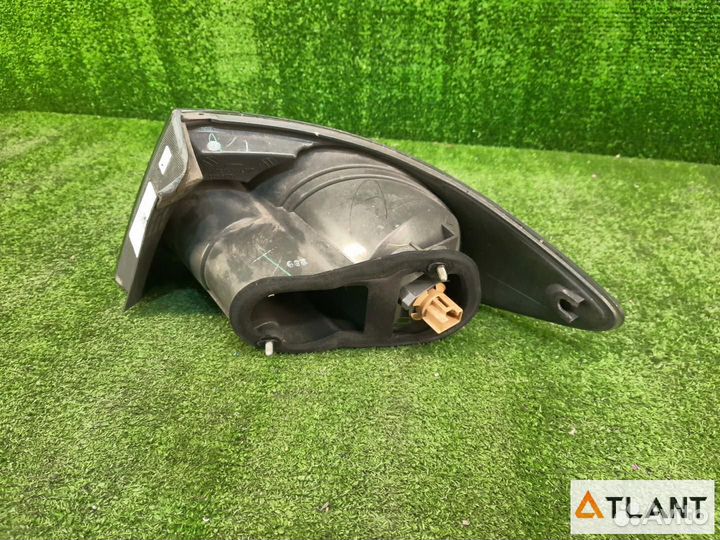 Фонарь задний левый mazda atenza