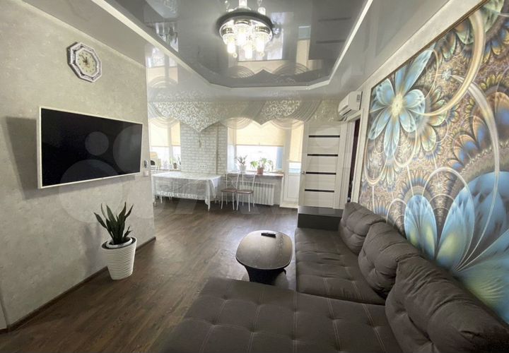 3-к. квартира, 55 м², 4/4 эт.