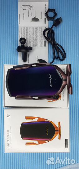 Держатель с беспроводной зарядкой Smart Sensor