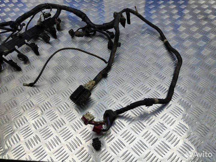 Проводка (коса) моторная Volkswagen Touareg 3.6