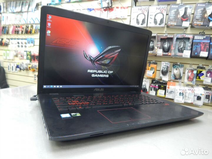 Игровой ноутбук i7 6700 16gb GTX 960 2gb SSD