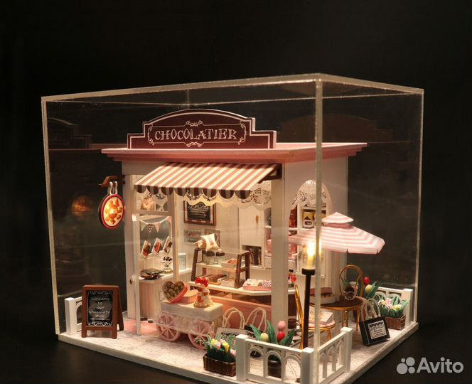 Купол пылезащитный для сборных моделей и румбокса