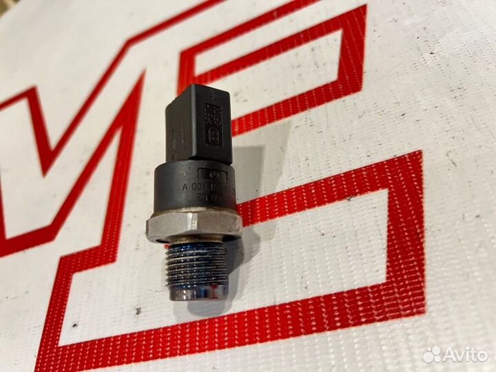 Датчик давления топлива Mercedes E-Class W211 2.2