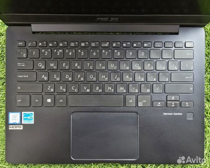 Asus zenbooK UX331UAL