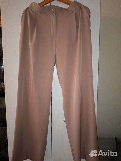 Брючный костюм женский