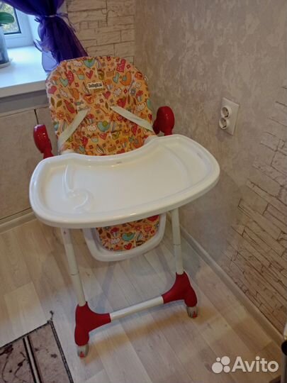 Стульчик для кормления