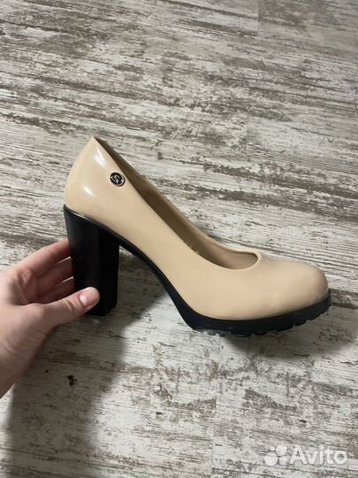 Туфли женские