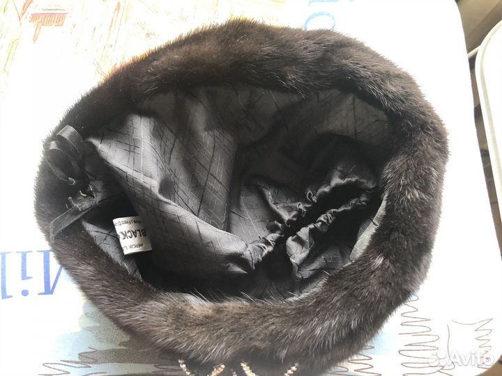 Берет женский норковый