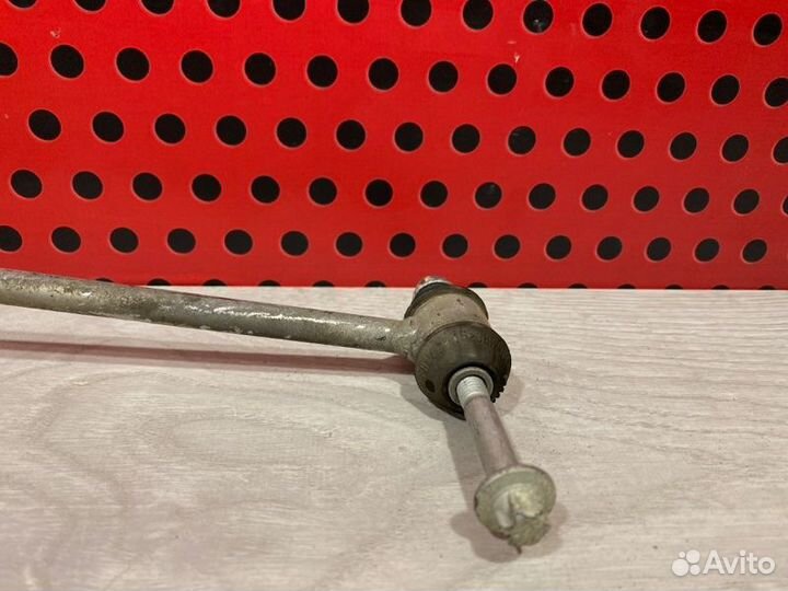 Стойка стабилизатора задняя Mercedes-Benz Glc
