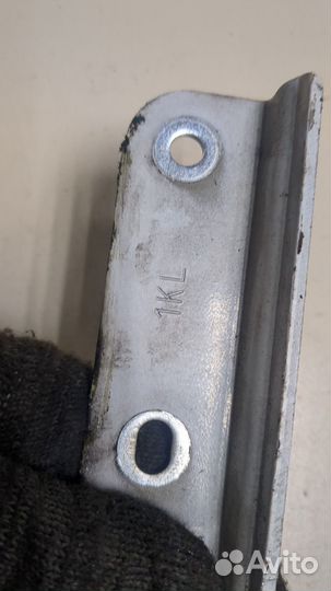 Петля капота левая Nissan Juke