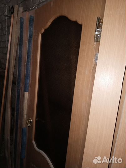 Межкомнатные двери бу с коробкой на70 и80