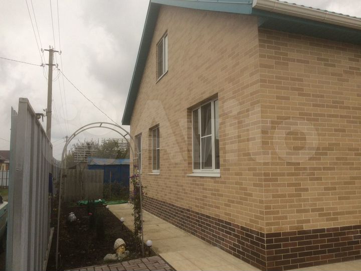 Дом 129 м² на участке 4 сот.