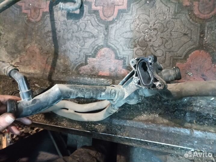 Патрубок охлаждения Skoda Fabia 2