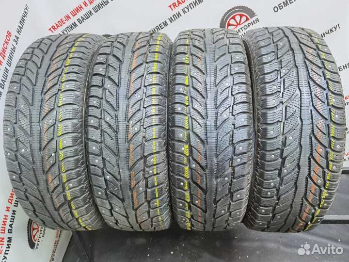 Cooper Weather-Master WSC 215/65 R17 98T