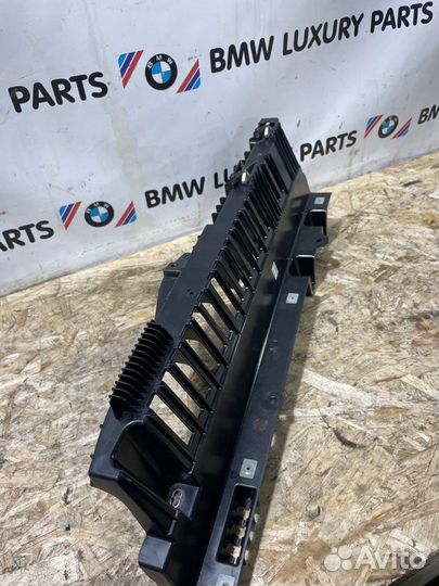 Крепление сетки багажника Bmw Х6 3.0 N55B30 2011