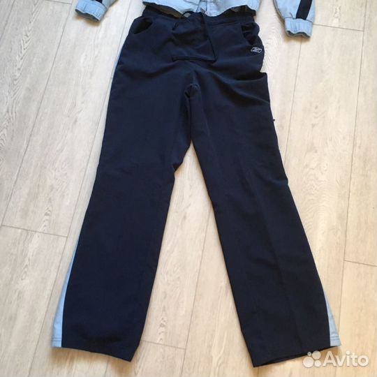 Спортивный костюм женский