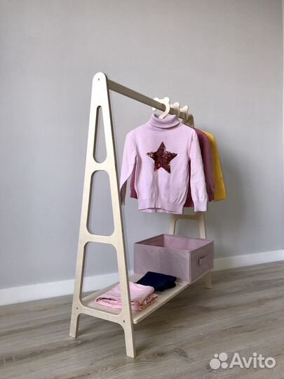 Вешалка гардероб детская Монтессори