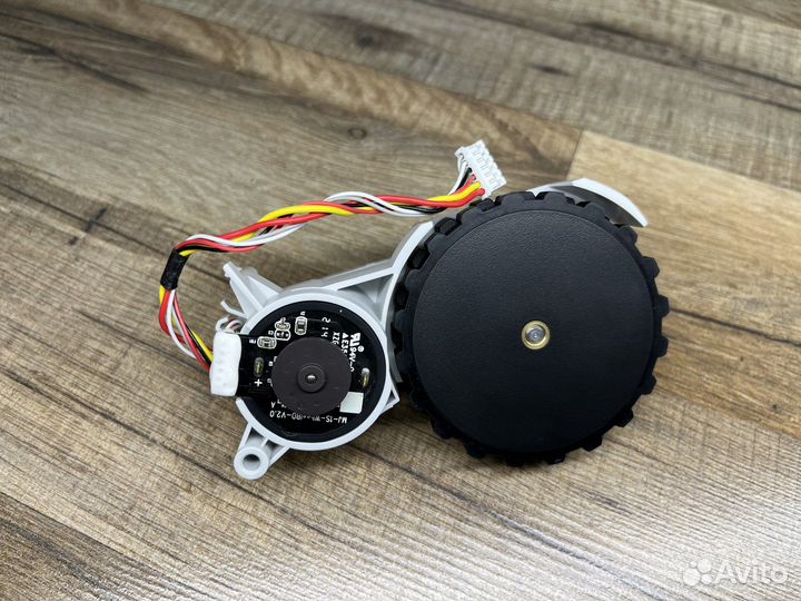 Колесо (R) правое Mop 2 Lite (mjstl)