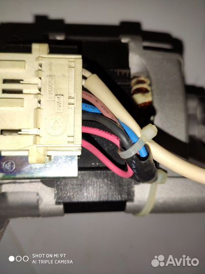 Двигатель Ariston 160021480.01