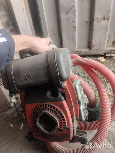 Насос водяной помпа