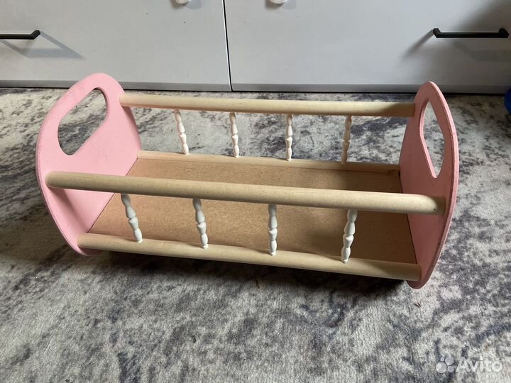 Кроватка для кукол