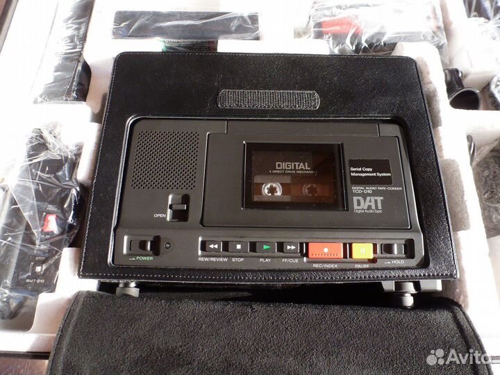 Sony TCD-D10 DAT Digital Audi Tape-Corder Рекордер