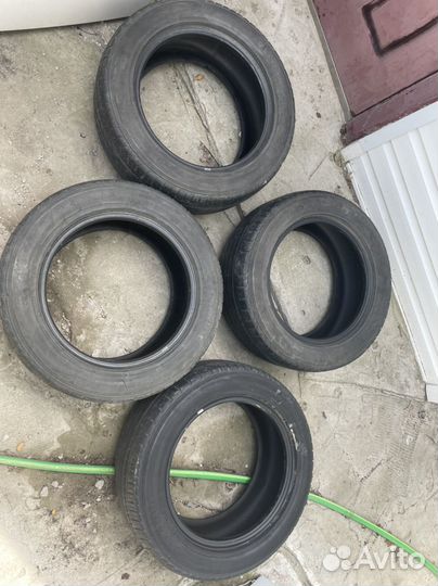 Yokohama AVS Decibel V550 225/55 R16 99V