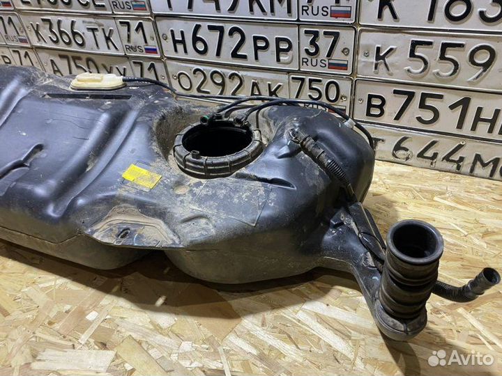 Топливный бак Peugeot 206 седан 1.4 2009