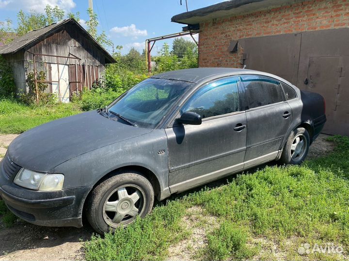 Volkswagen Passat 1.8 МТ, 1997, 200 000 км