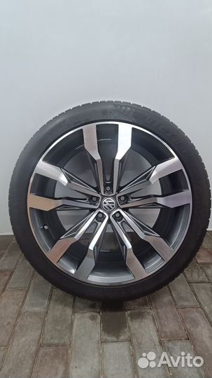 Колеса на volkswagen tiguan r20