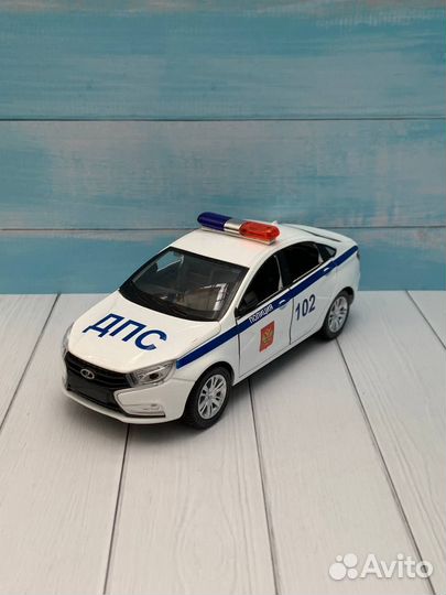 LADA Vesta дпс моделька авто/игрушка 1:24