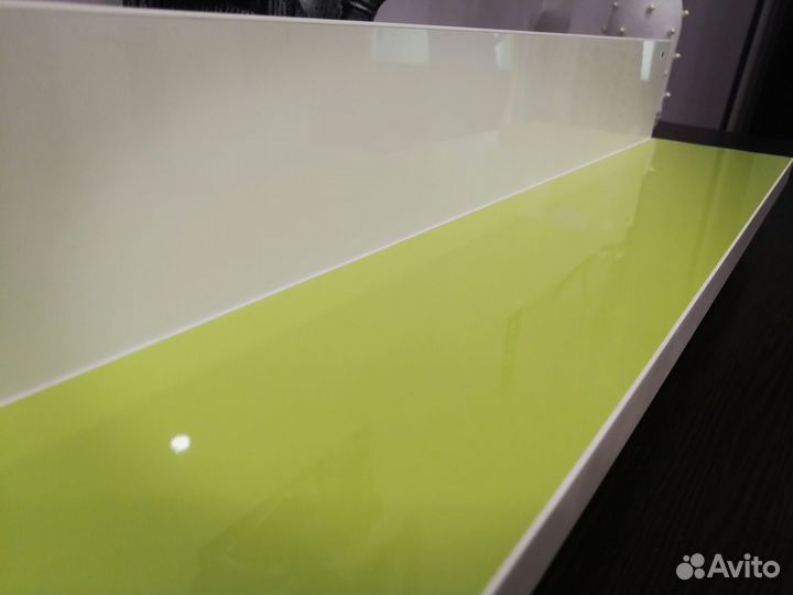 Полка настенная №4