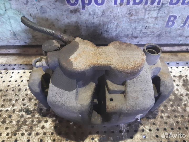 Суппорт задний левый Mercedes-Benz ML350 (W164)