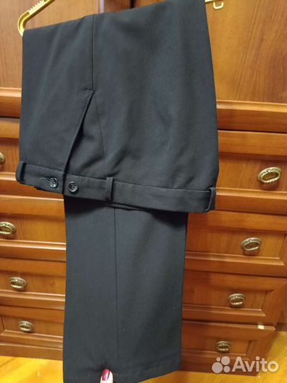 Школьный костюм черного цвета 146 на мальчика