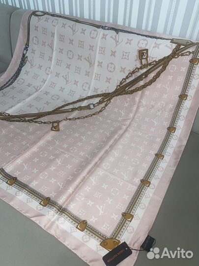 Платок Louis Vuitton