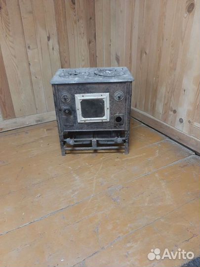 Плита керосиновая редкая,досталось по наследству,в