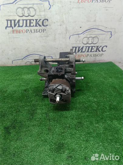 Двигатель (мото) Мопед Yamaha Jog YJ50 JOG aprio