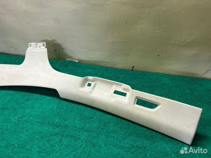 Обшивка стойки задняя левая Audi A8 4H D4 6.3