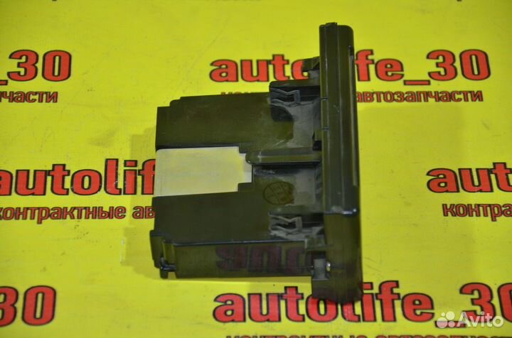 Дисплей магнитолы информационный Volvo S40