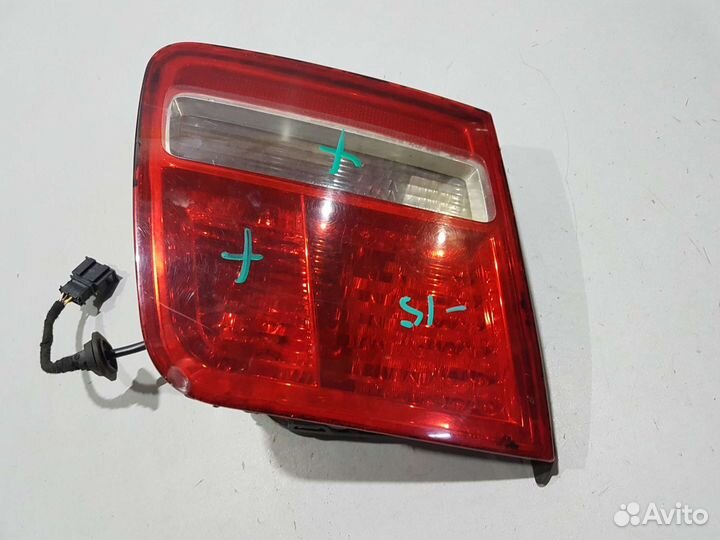 Фонарь задний внутренний левый ауди а8 audi s8