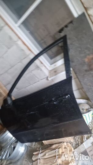 Водительское дверь мазда 6 gg 2005 год седан