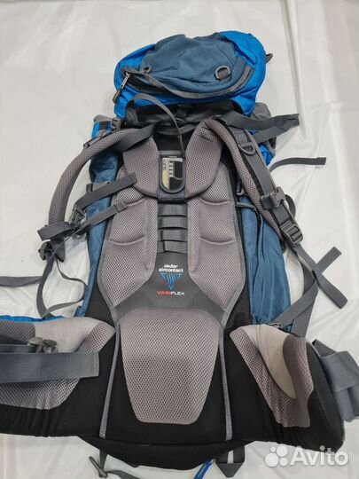 Женский Deuter aircontact 40+10SL в новом состоян
