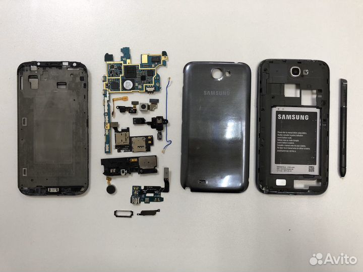 Samsung Note 2 GT-N7100 в разборе