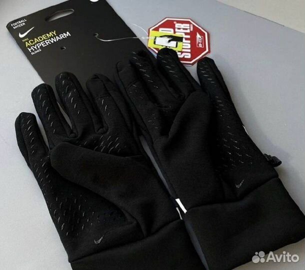 Перчатки Nike Hyperwarm