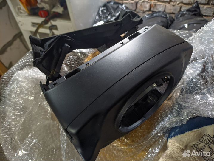 Кожух рулевой колонки BMW e60