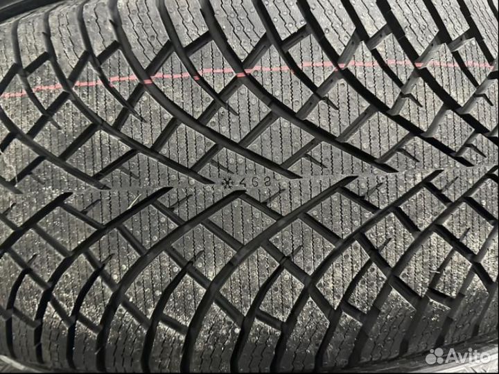 Nokian Tyres Hakkapeliitta R5 SUV 275/50 R22 115R