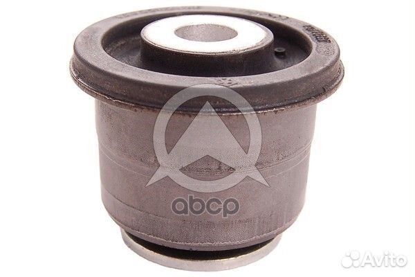 Сайлентблок рычага jeep grand cherokee IV 10- п