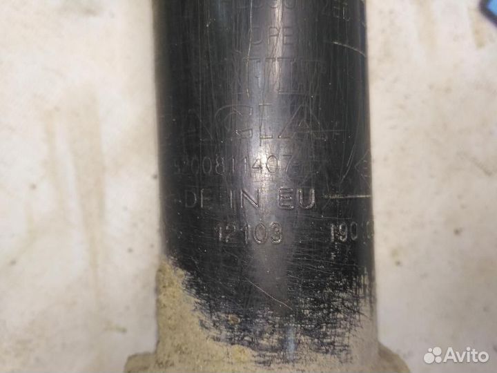 Стойка задняя Nissan Terrano III 8200811407 Отличное состояние